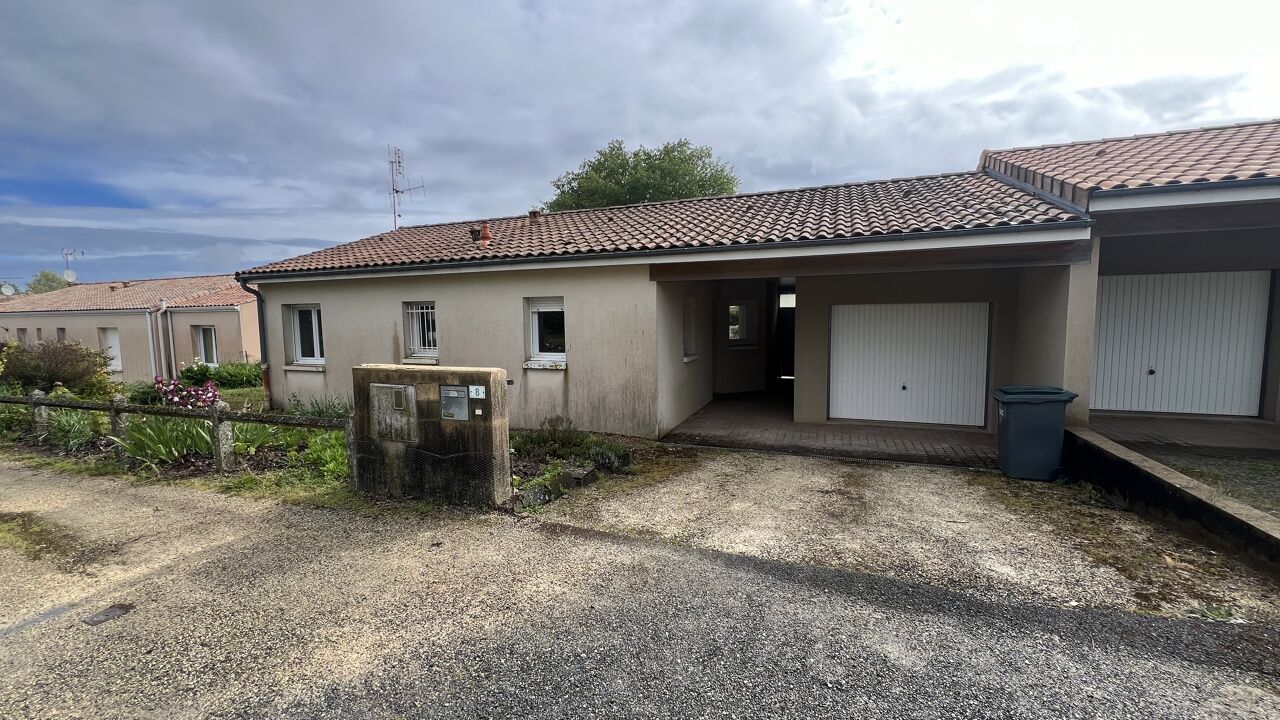 maison 3 pièces 64 m2 à vendre à Azay-le-Brûlé (79400)