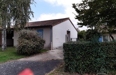 vente maison 74 017 € à proximité de Villiers (86190)