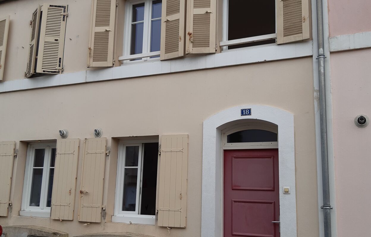 maison 3 pièces 64 m2 à vendre à Rochefort (17300)