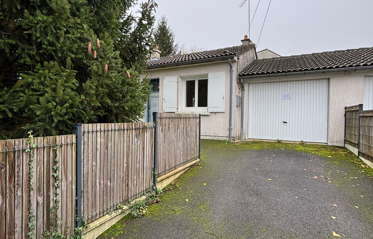 maison 3 pièces 60 m2 à vendre à L'Absie (79240)