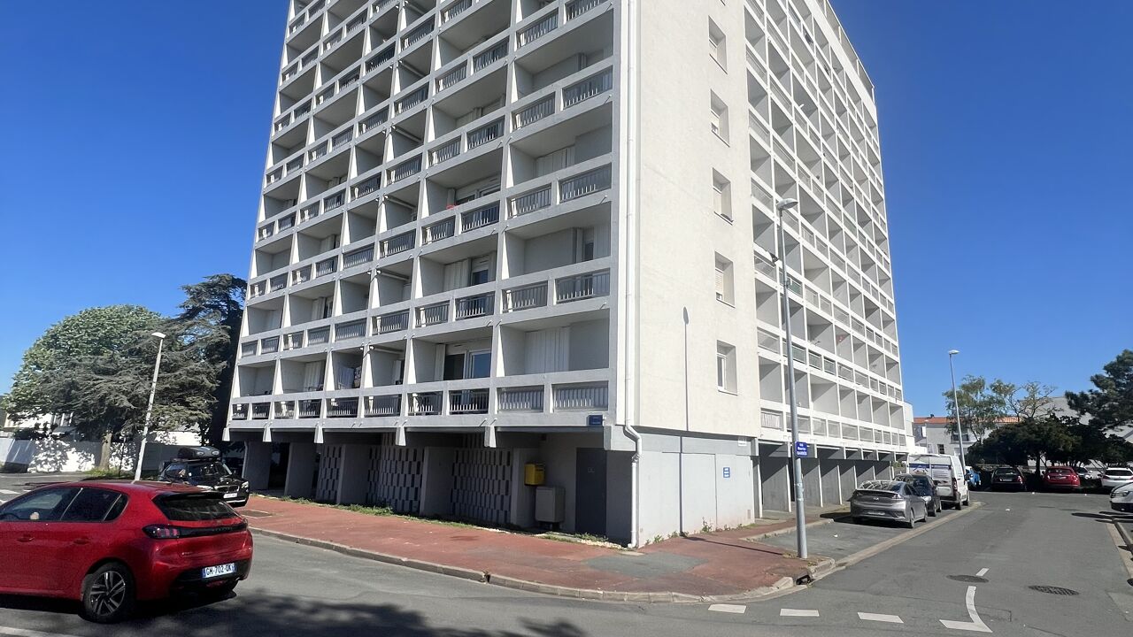 appartement 4 pièces 82 m2 à vendre à La Rochelle (17000)