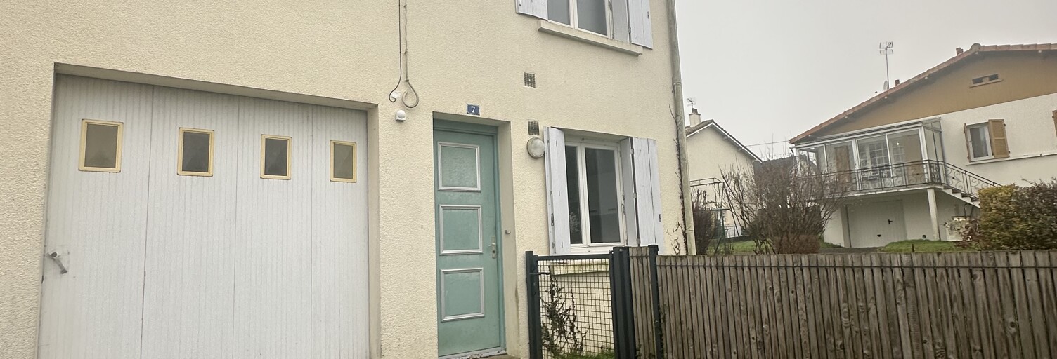 Maison 4 Pièces 77 m² à vendre à La Chapelle-Saint-Laurent (79430)