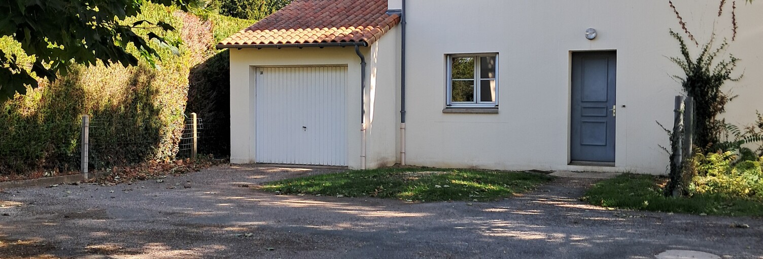 Maison 4 Pièces 80 m² à vendre à Champigny en Rochereau (86170)