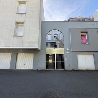 Appartement 4 pièces 182009 €