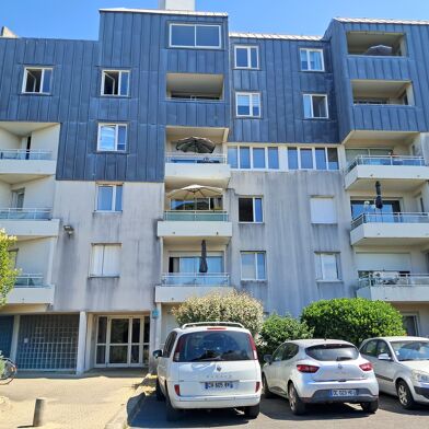 Appartement 3 pièces 228033 €