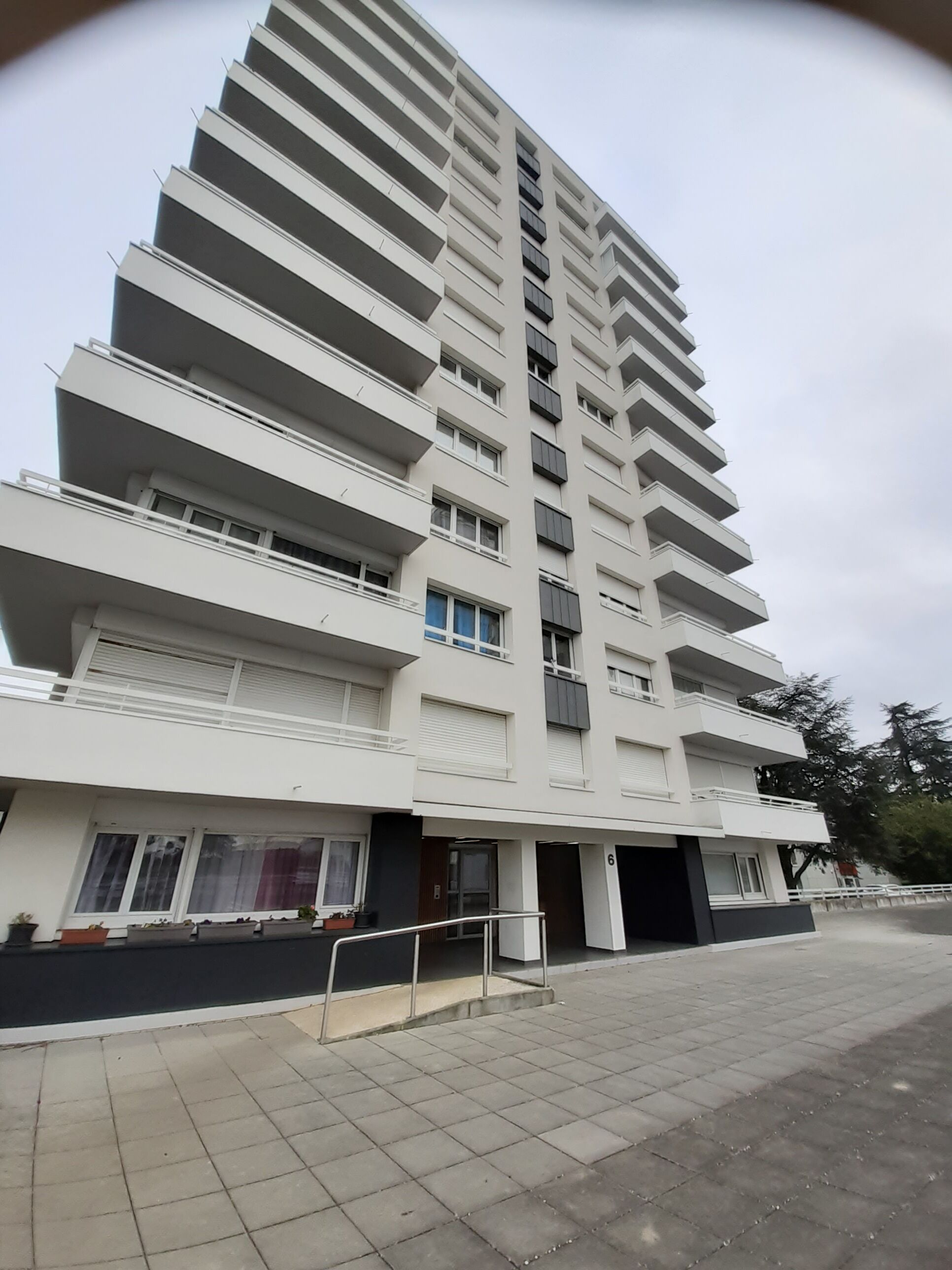 Appartement T4 82 m²