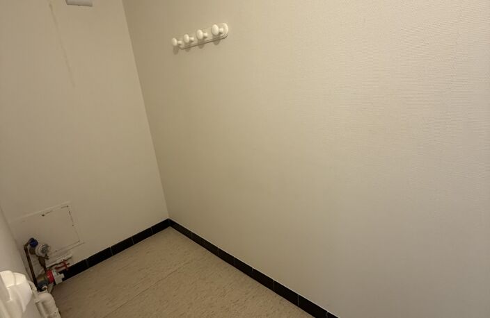 Vente appartement 4 pièces 82 m² Poitiers (86000) — photo 5