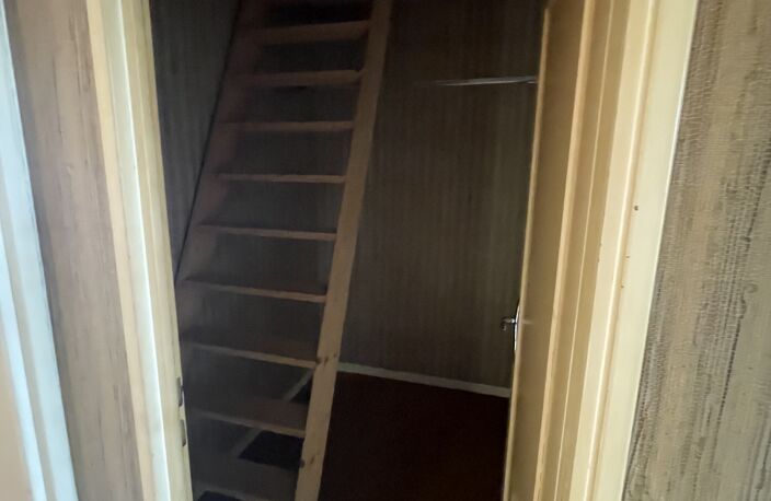 Vente maison 4 pièces 84 m² Rochefort (17300) — photo 2