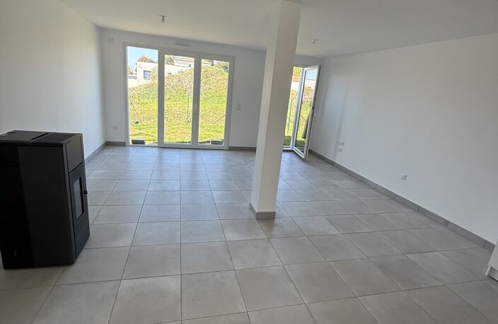 Vente maison 4 pièces 83 m² Saint-Laurent-de-la-Prée (17450) — photo 4