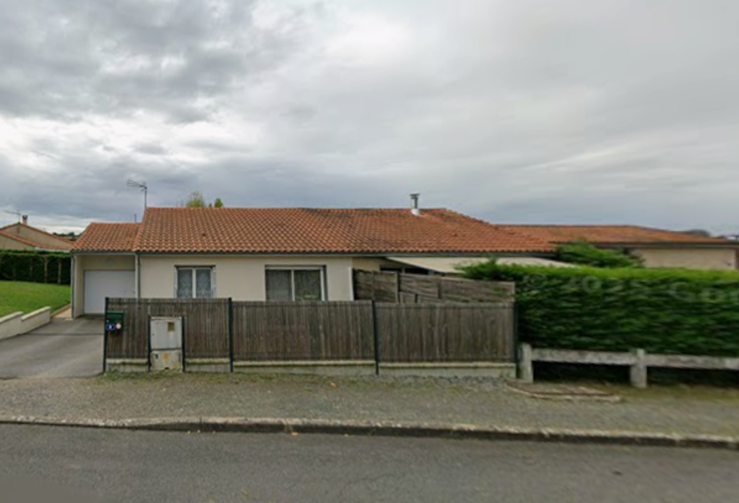 Vente maison 3 pièces 64 m² La Chapelle-Saint-Laurent (79430) — photo 1