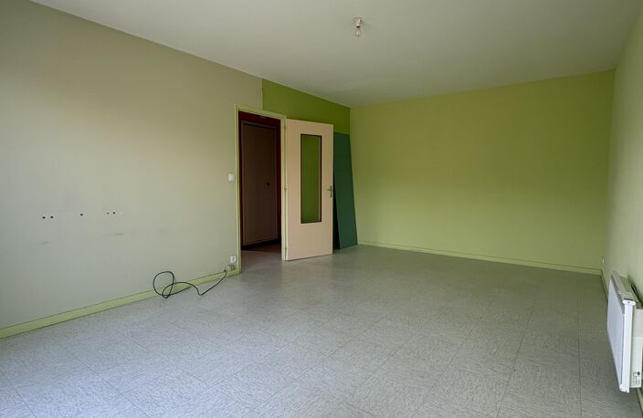 Vente maison 3 pièces 64 m² La Chapelle-Saint-Laurent (79430) — photo 5