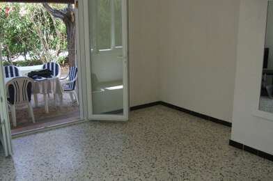 Bureau 2 pièces 650 €