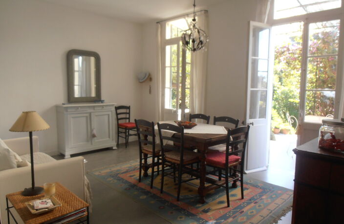 Maison plain pied avec piscine — photo 5