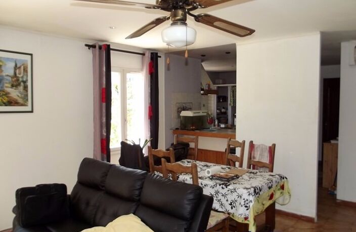 Dans impasse, maison de plain pied avec piscine, environnement b — photo 3