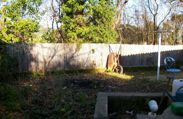 Dans impasse, maison de plain pied avec piscine, environnement b — photo 4