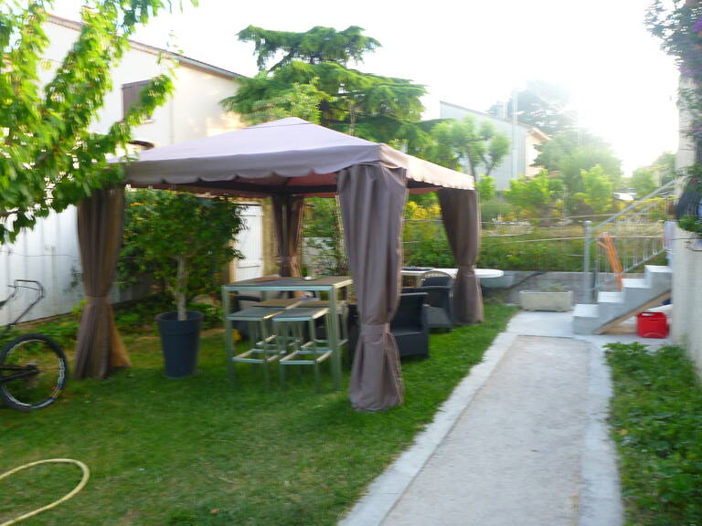 appartements T2 et T3 dans une villa — photo 1