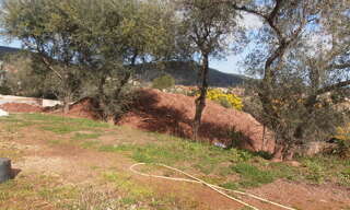 Terrain  460 m² à vendre à Solliès-Pont (83210)