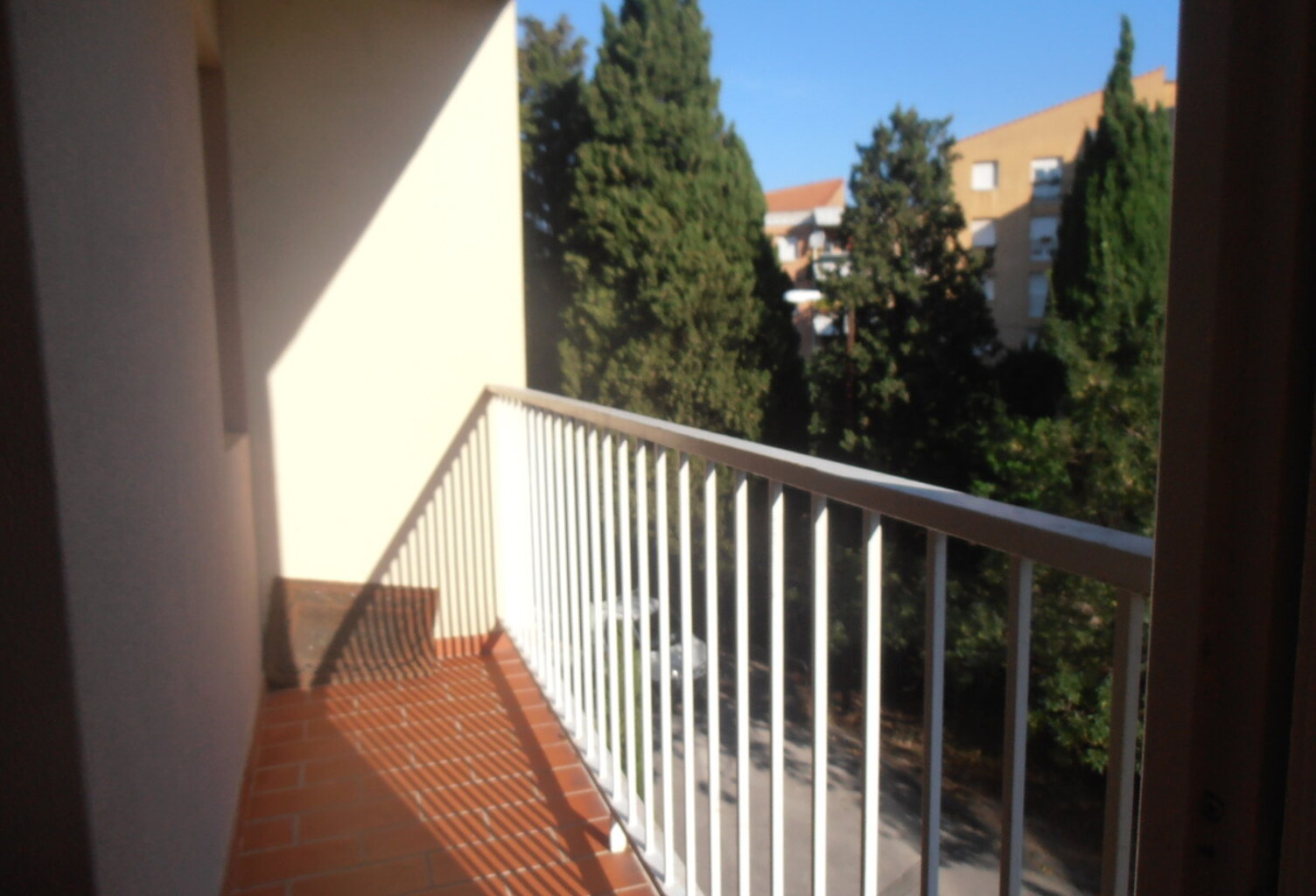 Toulon Pont de Suve: Type 3 avec Terrasse et Garage — photo 1