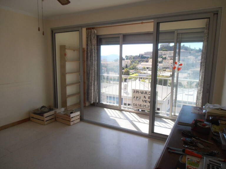 T2 + garage, centre ville La GARDE — photo 1