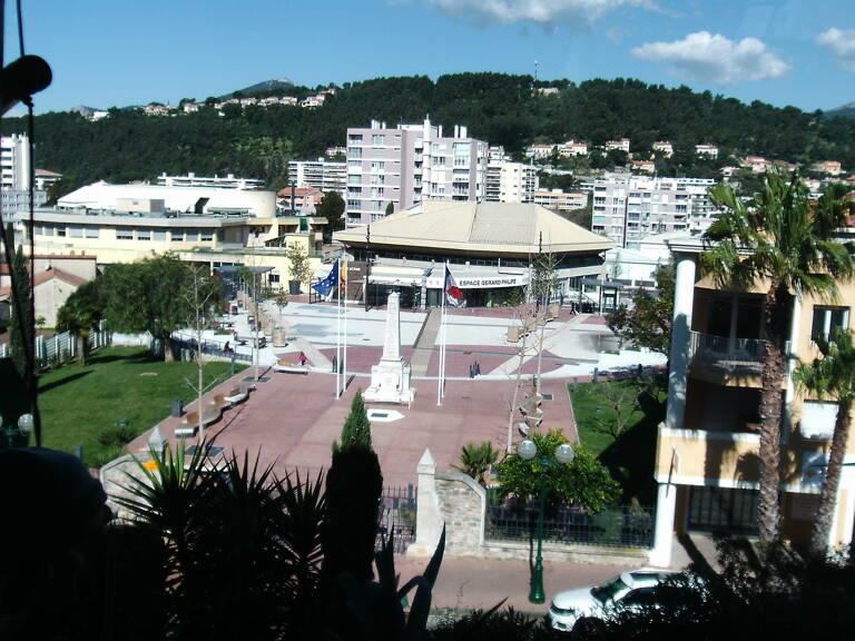 Maison de ville T3 en excellent état — photo 1