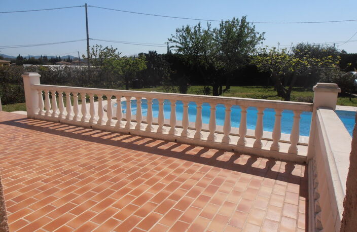 Maison T8 (Poss 2 apparts) + piscine la FARLEDE — photo 4