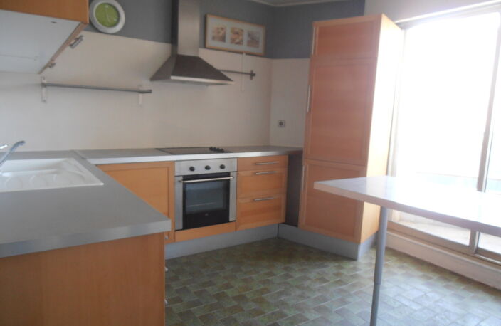 Appartement T5 Mourillon vue mer — photo 3
