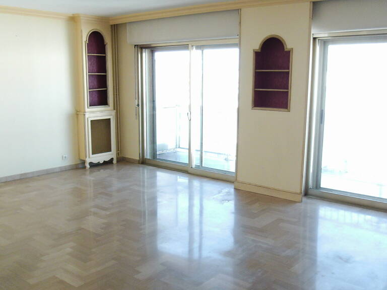 Location T3 Toulon La Rode — photo 1