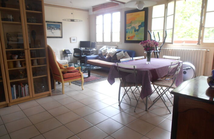 Appartement de type 4 à 2 pas du Mourillon — photo 3