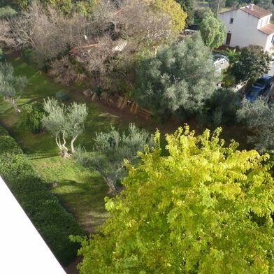 Appartement 3 pièces 152000 €