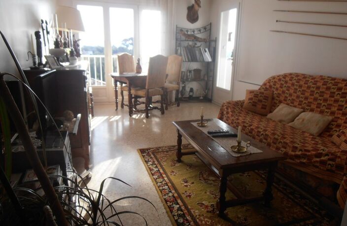 APPARTEMENT T3 cadre verdure TOULON PONT DE SUVE — photo 2