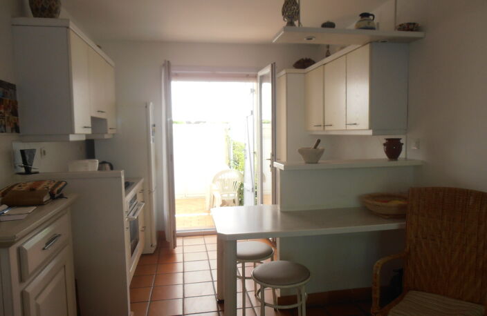 Toulon Le Mourillon: A 5mn du marché et des plages, superbe T4 v — photo 5