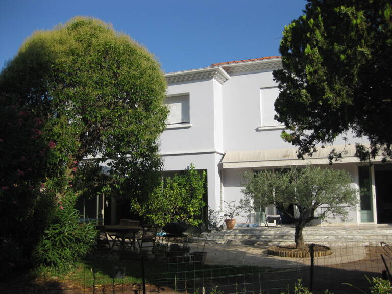 Maison de maitre avec piscine La GARDE Centre — photo 1