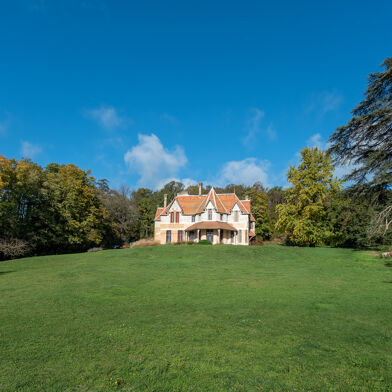 Maison 20 pièces 1450000 €