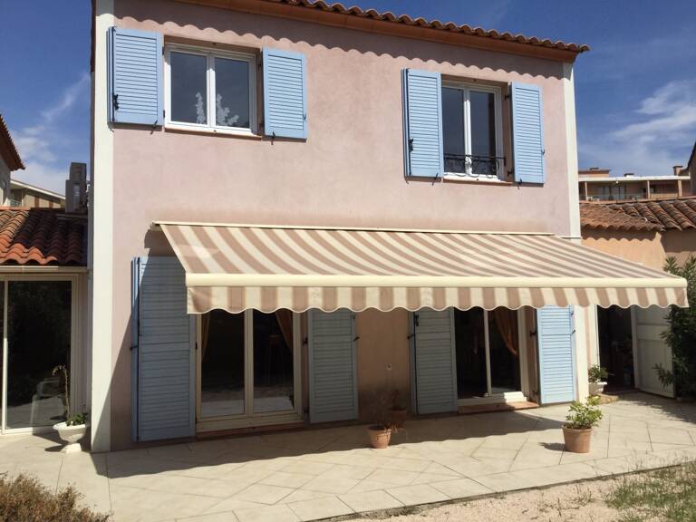 Maison   — photo 1