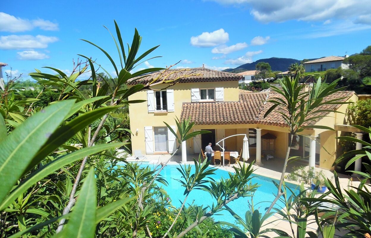 maison  pièces  m2 à vendre à Fréjus (83600)