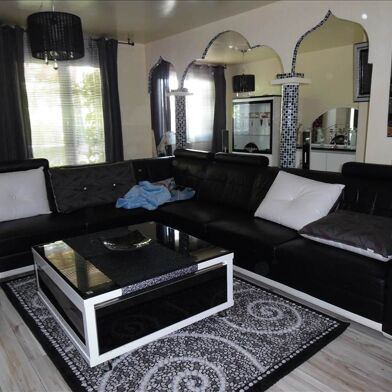 Appartement 4 pièces 138000 €