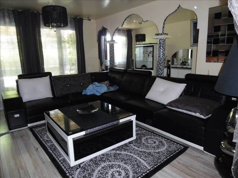 A VENDRE - Appartement — photo 1