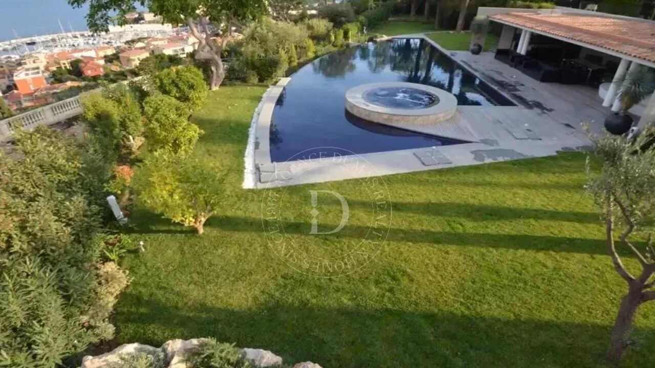 maison 9 pièces 2000 m2 à Saint-Jean-Cap-Ferrat (06230)