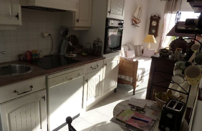 Vente appartement 2 pièces 42 m² Bandol (83150) — photo 5