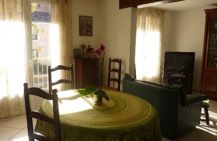 Vente appartement 3 pièces 65 m² Sanary-sur-Mer (83110) — photo 2