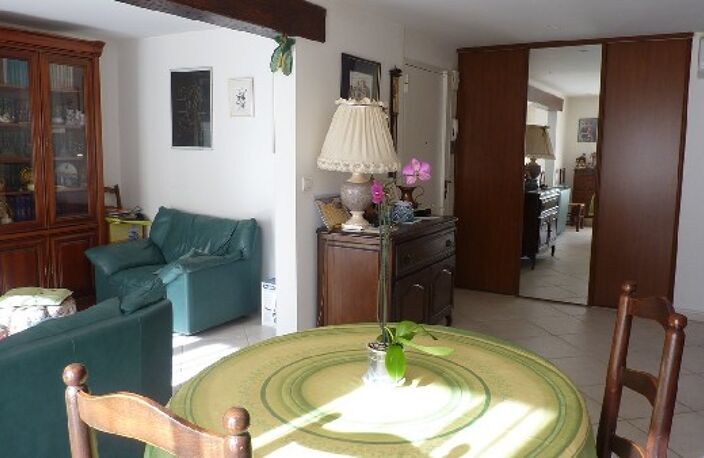 Vente appartement 3 pièces 65 m² Sanary-sur-Mer (83110) — photo 3
