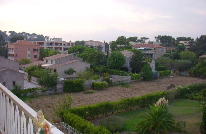 Vente appartement 3 pièces 82 m² Sanary-sur-Mer (83110) — photo 4