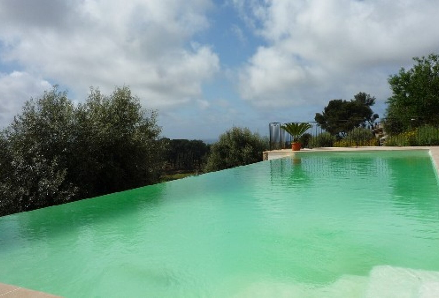 Vente maison 5 pièces 280 m² Sanary-sur-Mer (83110) — photo 1