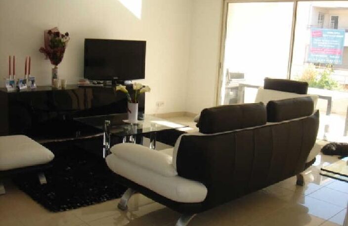 Vente appartement 4 pièces 112 m² Bandol (83150) — photo 2