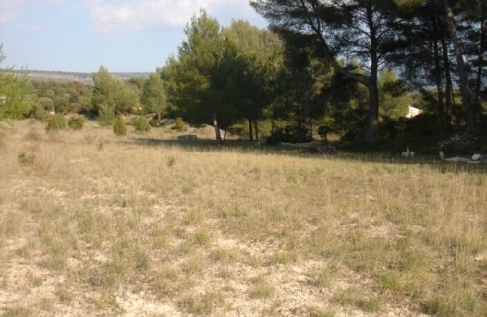 Vente terrain  3499 m² Le Beausset (83330) — photo 3
