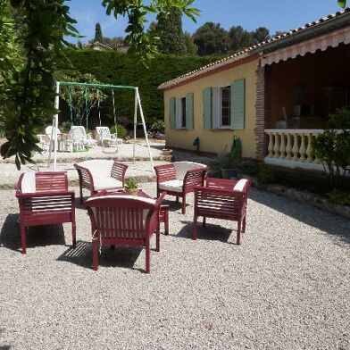 Maison 5 pièces 749000 €