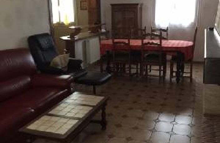 Vente maison 6 pièces 110 m² Montivilliers (76290) — photo 2