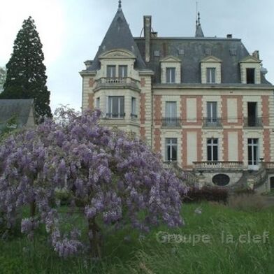 Maison 50 pièces 1500000 €