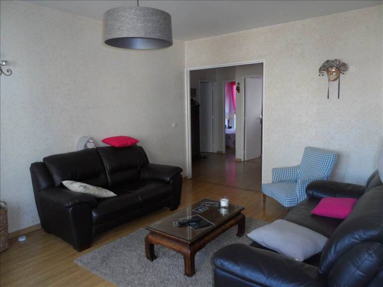 A VENDRE - Appartement — photo 1