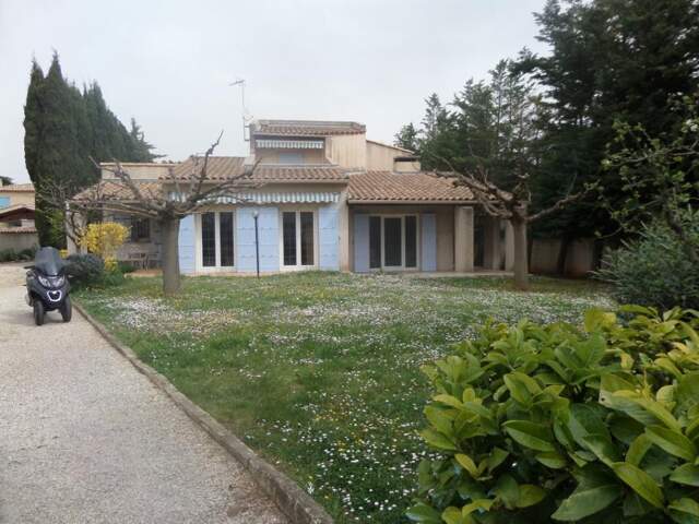 Maison 4 pièces à Marseille 12 — photo du bien
